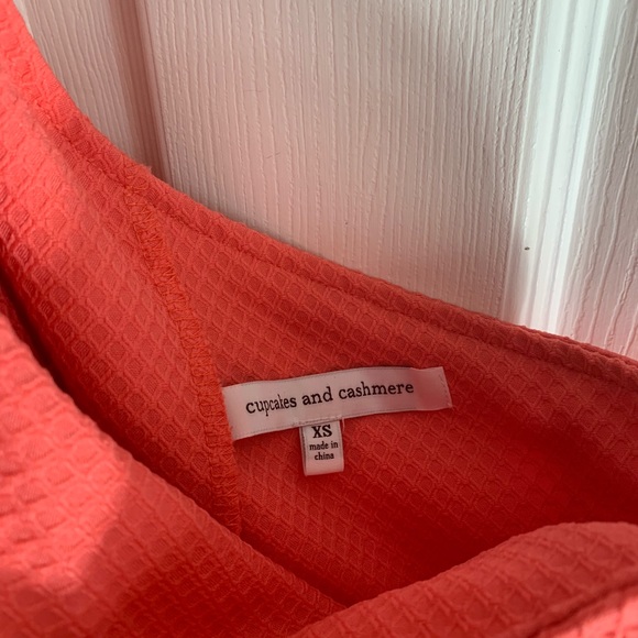 Cupcakes & Cashmere One shoulder ruffle dress - Picture 4 of 6